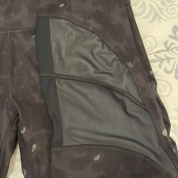 All In Motion leggings - Picture 2 of 3